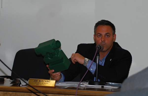 Council member Joe Buscaino checks out a bait box.